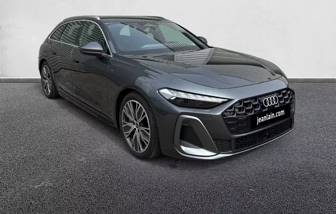 AUDI A5 Avant e-hybrid 299 ch S tronic 7 Quattro S line extérieur trois quart avant droit 8848