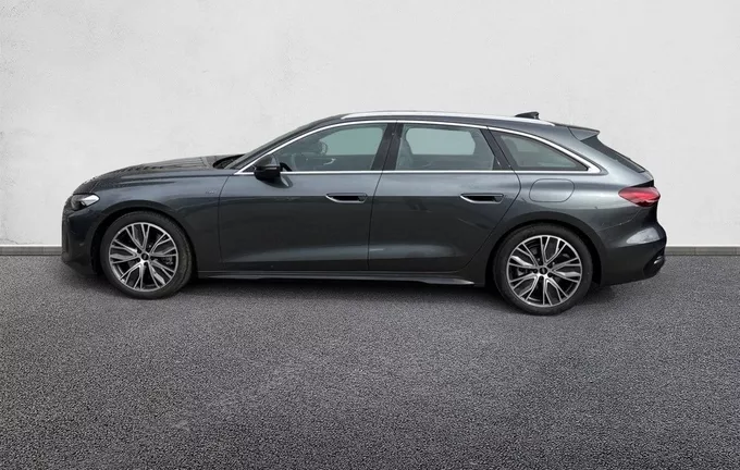 AUDI A5 Avant e-hybrid 299 ch S tronic 7 Quattro S line extérieur côté gauche 8848