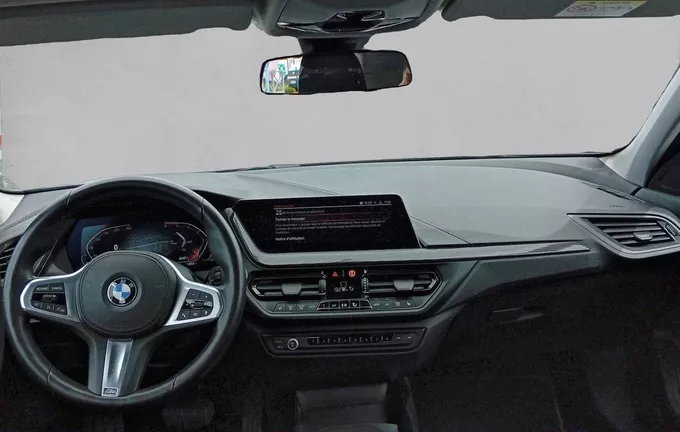 BMW SERIE 1 120d xDrive 190 ch BVA8 Luxury photo 18 560541