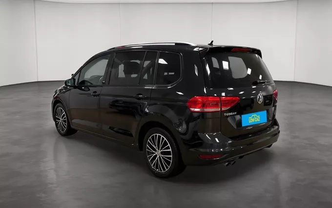 VOLKSWAGEN TOURAN 1.4 TSI 150 BMT 5pl Sound extérieur trois quart arrière gauche 213667