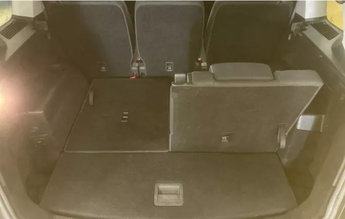 VOLKSWAGEN TOURAN 1.5 TSI EVO 150 7pl Connect photo 14 213350