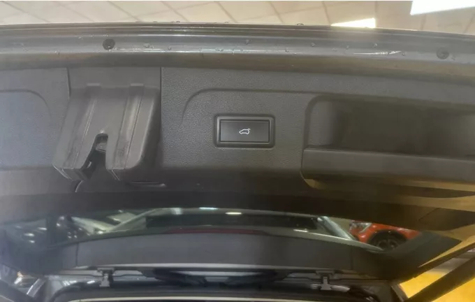 VOLKSWAGEN TOURAN 1.5 TSI EVO 150 7pl Connect photo 18 213350