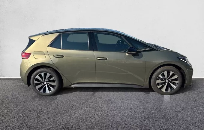 VOLKSWAGEN ID.3 Neo 50 kWh Life extérieur côté droit 9549