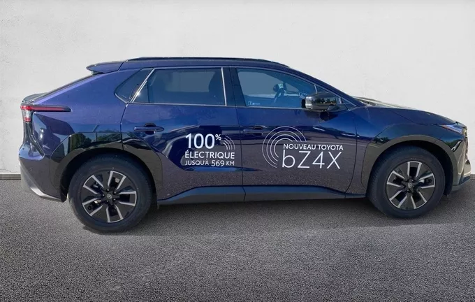 TOYOTA BZ4X Grande Autonomie Lounge extérieur côté droit 65924