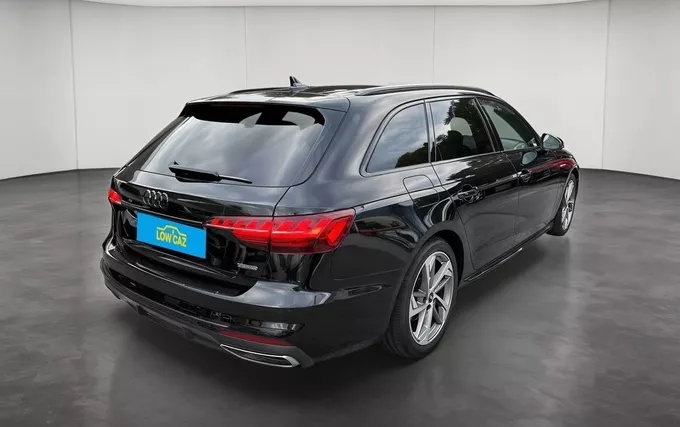 AUDI A4 Avant 40 TDI 204 S tronic 7 Quattro S line extérieur trois quart arrière droit 3014647