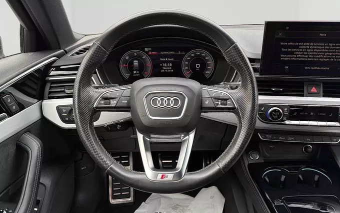 AUDI A4 Avant 40 TDI 204 S tronic 7 Quattro S line photo 12 3014647