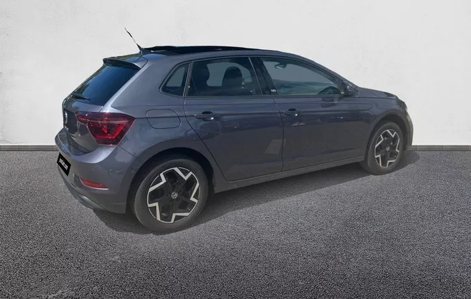 VOLKSWAGEN POLO 1.0 TSI 95 S&S DSG7 Edition 50 extérieur trois quart arrière droit 1982