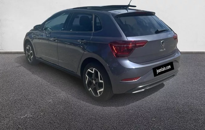 VOLKSWAGEN POLO 1.0 TSI 95 S&S DSG7 Edition 50 extérieur trois quart arrière gauche 1982