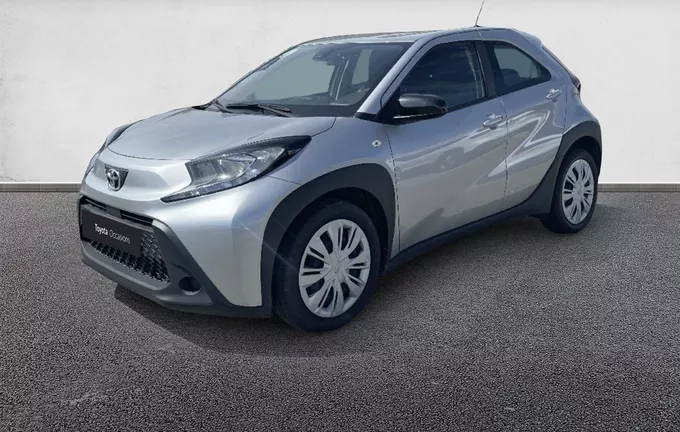 TOYOTA AYGO X 1.0 VVT-i 72 Dynamic extérieur trois quart avant gauche 1103419
