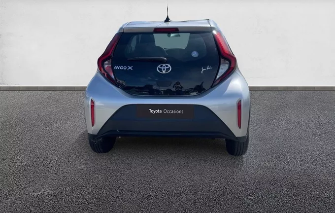TOYOTA AYGO X 1.0 VVT-i 72 Dynamic extérieur arrière 1103419