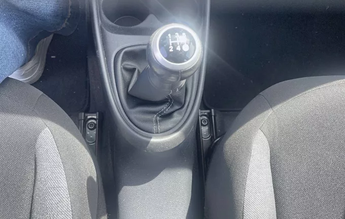 TOYOTA AYGO X 1.0 VVT-i 72 Dynamic photo 13 1103419