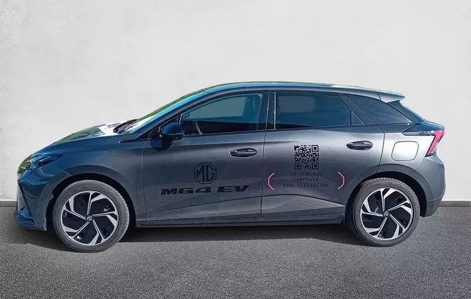 MG MG4 EV 77kWh - 180 kW Premium extérieur côté gauche 9916