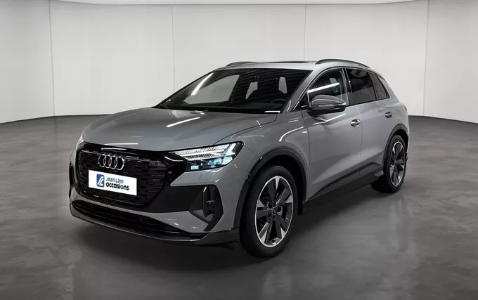 AUDI Q4 E-TRON 45 285 ch 82 kWh extérieur trois quart avant gauche 2133063