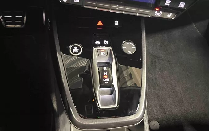 AUDI Q4 E-TRON 45 285 ch 82 kWh photo 13 2133063