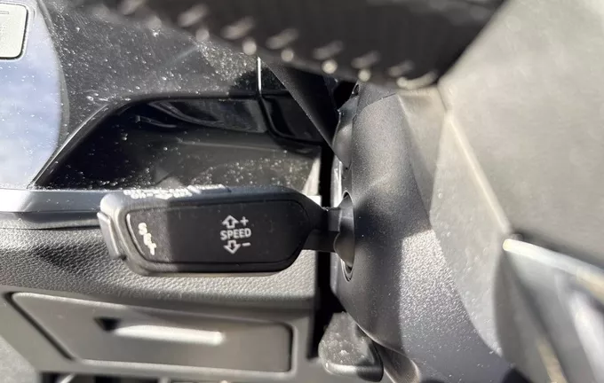 AUDI Q3 35 TFSI 150 ch S line photo 12 2125287