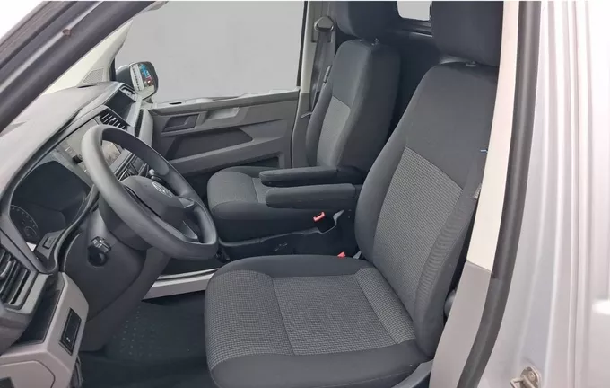 VOLKSWAGEN UTILITAIRES TRANSPORTER 6.1 VAN L1H1 2.0 TDI 150 DSG7 4MOTION BUSINESS extérieur trois quart arrière droit 106149