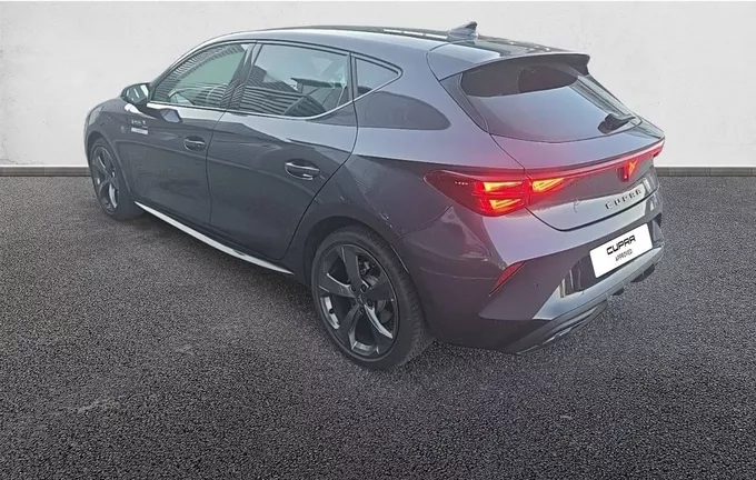 CUPRA LEON 1.5 eTSI Hybrid 150 ch DSG7 V photo 11 1165