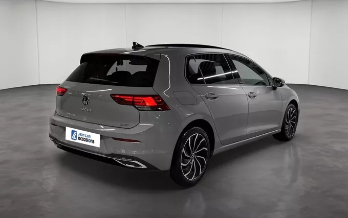 VOLKSWAGEN GOLF 1.5 eTSI OPF 130 DSG7 Active extérieur trois quart arrière droit 2132963