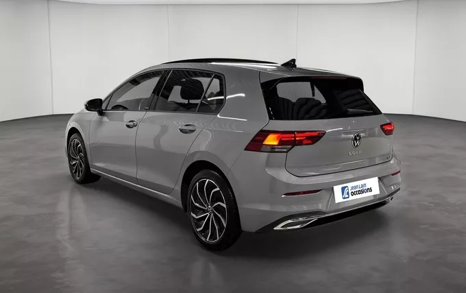 VOLKSWAGEN GOLF 1.5 eTSI OPF 130 DSG7 Active extérieur trois quart arrière gauche 2132963