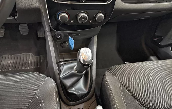 RENAULT CLIO TCe 90 Trend photo 13 212828