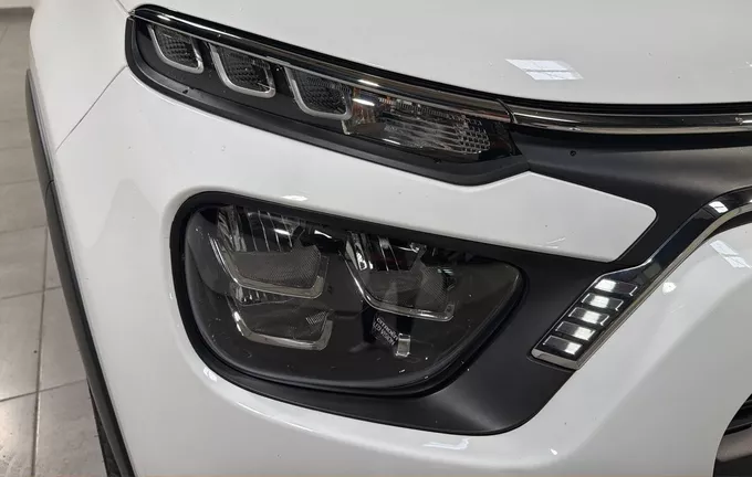 CITROEN C3 PureTech 110 S&S BVM6 Shine Pack photo 16 945427