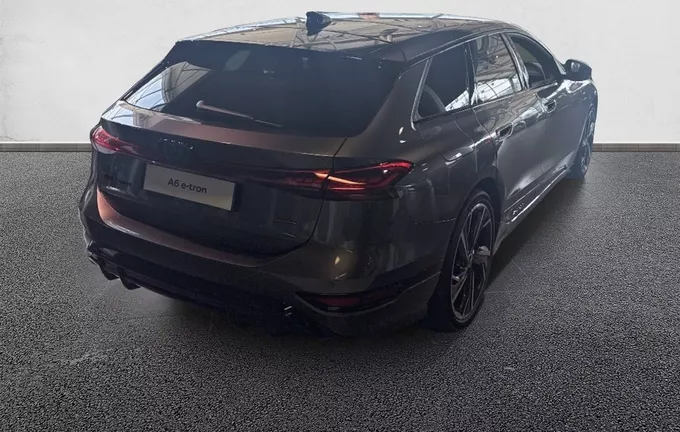 AUDI A6 E-TRON Avant Quattro S line extérieur trois quart arrière droit 7892