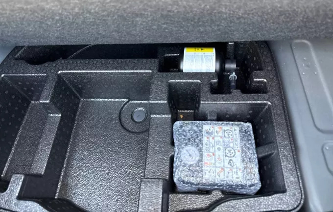 TOYOTA YARIS Hybride 116h Dynamic Business photo 10 1103572