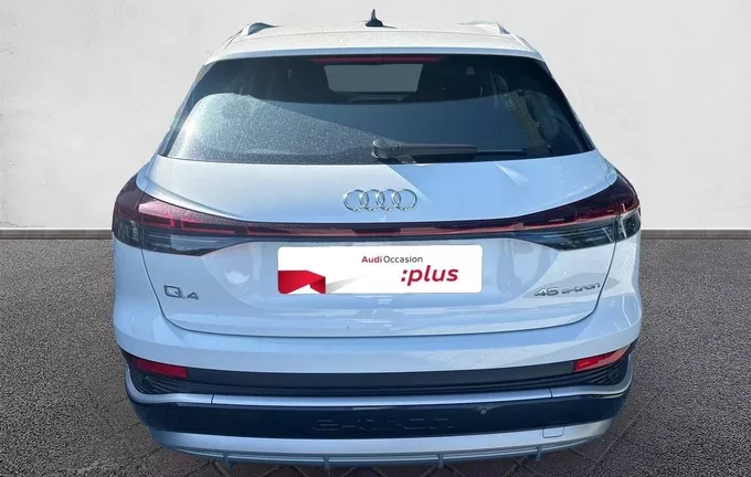 AUDI Q4 E-TRON 45 285 ch 82 kWh extérieur arrière 2130977