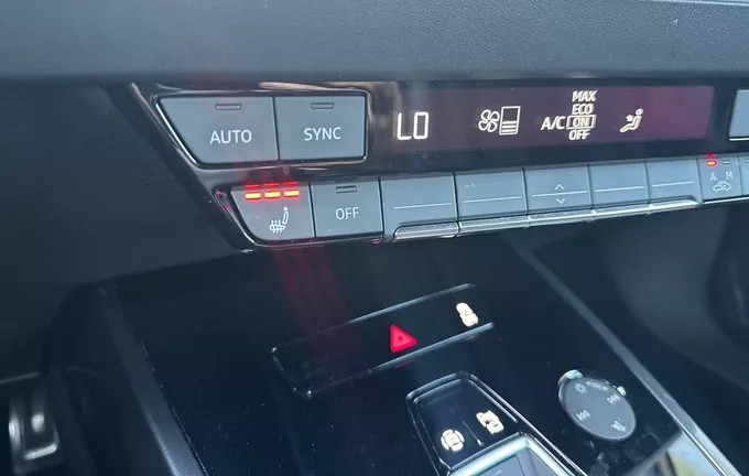AUDI Q4 E-TRON 45 285 ch 82 kWh photo 19 2130977