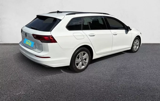 VOLKSWAGEN GOLF SW 1.5 eTSI OPF 130 DSG7 Life Plus extérieur trois quart arrière droit 213345