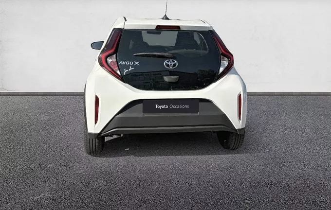 TOYOTA AYGO X 1.0 VVT-i 72 Dynamic extérieur arrière 1103555