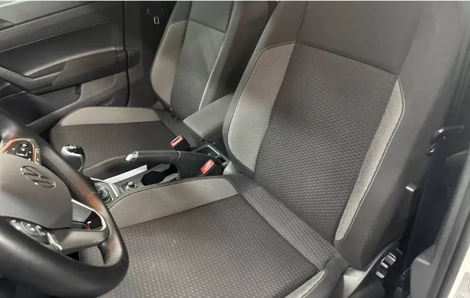 VOLKSWAGEN POLO 1.0 TSI 95 S&S BVM5 VW Edition extérieur trois quart arrière droit 2123511