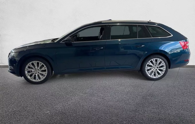 SKODA SUPERB Combi 1.5 TSI 150 ACT DSG7 Style extérieur côté gauche 0437