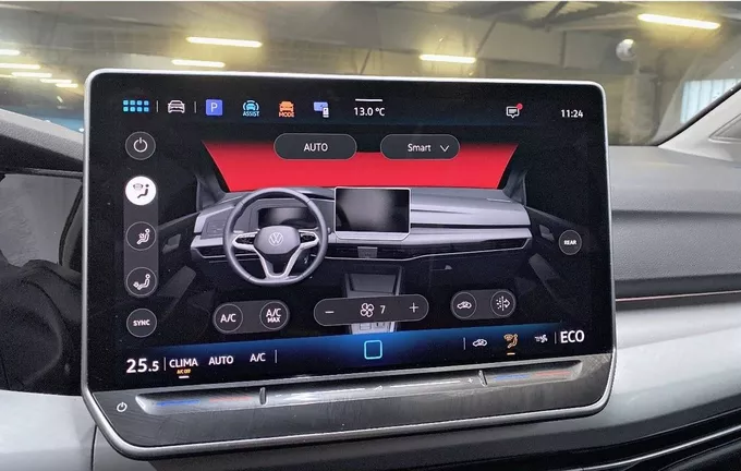 VOLKSWAGEN GOLF 1.5 eHybrid 204 DSG6 VW Edition photo 19 2125343