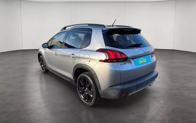 PEUGEOT 2008 PureTech 110ch S&S EAT6 GT Line extérieur trois quart arrière gauche 213724