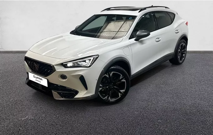 CUPRA FORMENTOR 1.4 e-HYBRID 204 ch DSG6 V extérieur trois quart avant gauche 3013441