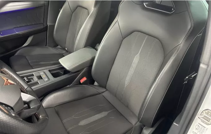 CUPRA FORMENTOR 1.4 e-HYBRID 204 ch DSG6 V extérieur trois quart arrière droit 3013441