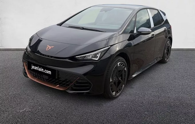 CUPRA BORN 230 ch - Batterie XL V extérieur trois quart avant gauche 3368