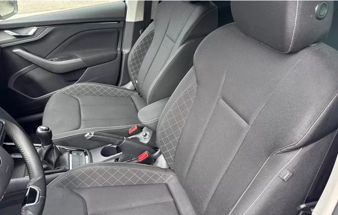 SKODA KAMIQ 1.0 TSI Evo 110 ch BVM6 Business extérieur trois quart arrière droit 2127918