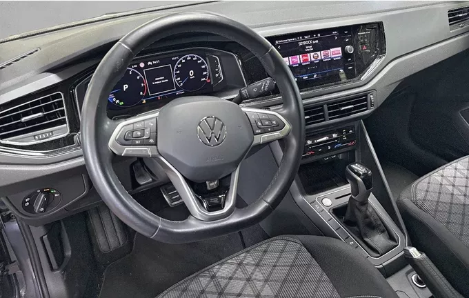 VOLKSWAGEN TAIGO 1.5 TSI 150 DSG7 R-Line extérieur trois quart avant droit 2129009