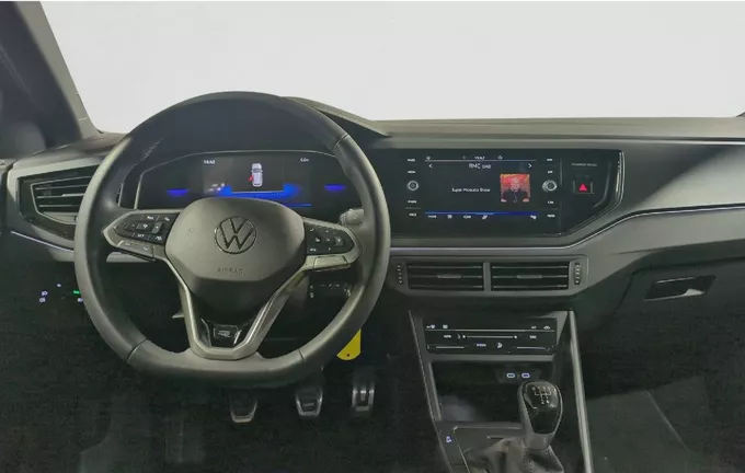 VOLKSWAGEN POLO 1.0 TSI 95 S&S BVM5 R-Line Edition extérieur trois quart avant droit 2122473