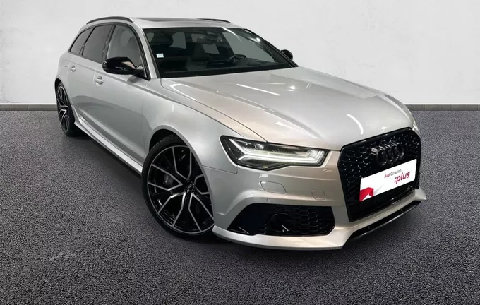 AUDI RS6 Avant Performance V8 4.0 TFSI 605 Quattro Tiptronic 8 extérieur trois quart avant droit 2130602