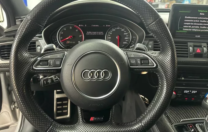 AUDI RS6 Avant Performance V8 4.0 TFSI 605 Quattro Tiptronic 8 photo 12 2130602