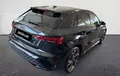 Miniature AUDI A3 Sportback TFSI e Hybride rechargeable 204 S tronic 6 S line extérieur trois quart arrière droit 5518