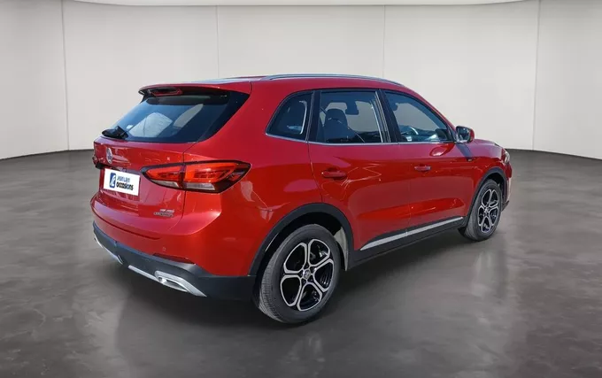MG ZS 1.5 L Hybrid+ 197 ch Comfort extérieur trois quart arrière droit 601301