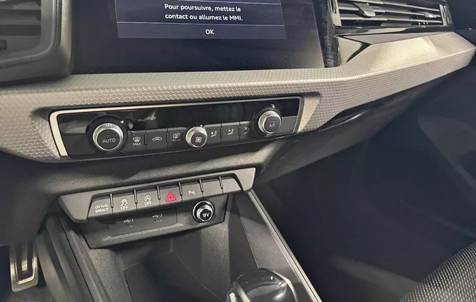 AUDI A1 Sportback 35 TFSI 150 ch S tronic 7 S Line photo 14 2119989