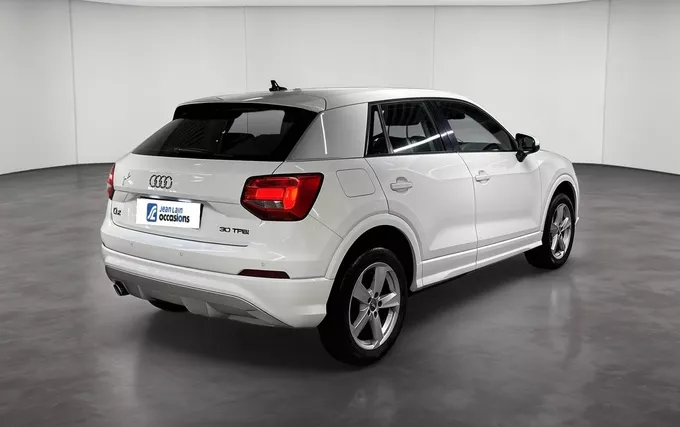 AUDI Q2 30 TFSI 116 S tronic 7 Sport extérieur trois quart arrière droit 2132180