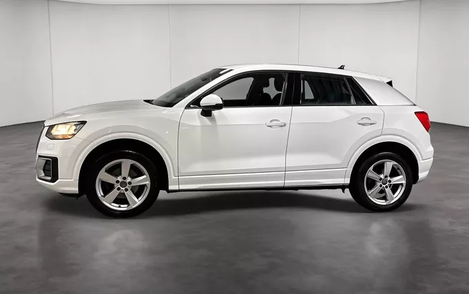 AUDI Q2 30 TFSI 116 S tronic 7 Sport extérieur côté gauche 2132180