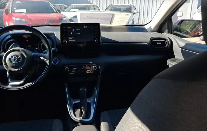 TOYOTA YARIS Hybride 116h Design photo 18 1103820