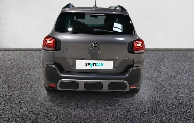 CITROEN C3 AIRCROSS PureTech 110 S&S BVM6 Shine extérieur trois quart arrière droit 946064